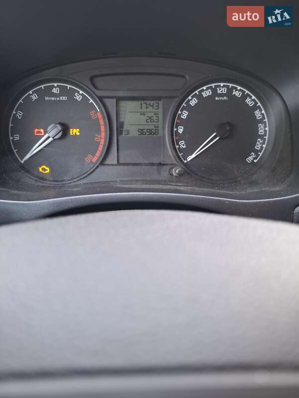 Универсал Skoda Fabia 2009 в Николаеве