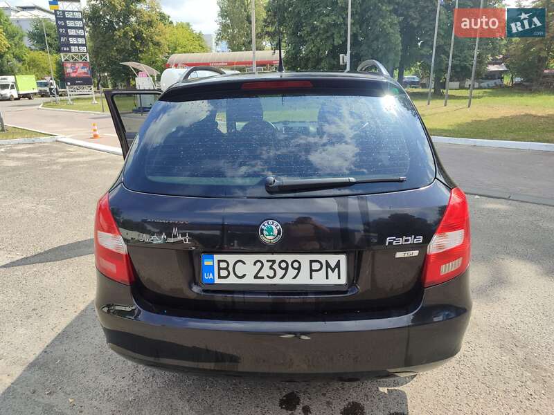 Универсал Skoda Fabia 2011 в Львове фото 7 Универсал Skoda Fabia 2011 в Львове