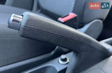 Универсал Skoda Fabia 2010 в 