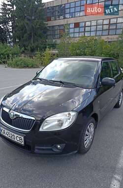 Хетчбек Skoda Fabia 2008 в Києві