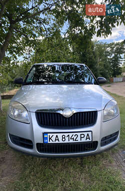 Хэтчбек Skoda Fabia 2008 в Умани