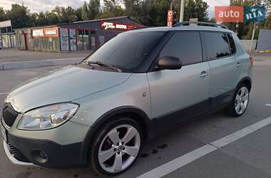 Хэтчбек Skoda Fabia 2010 в 
