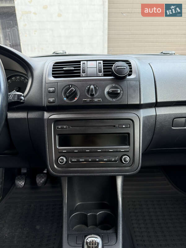 Хэтчбек Skoda Fabia 2014 в Первомайске фото 15 Хэтчбек Skoda Fabia 2014 в Первомайске