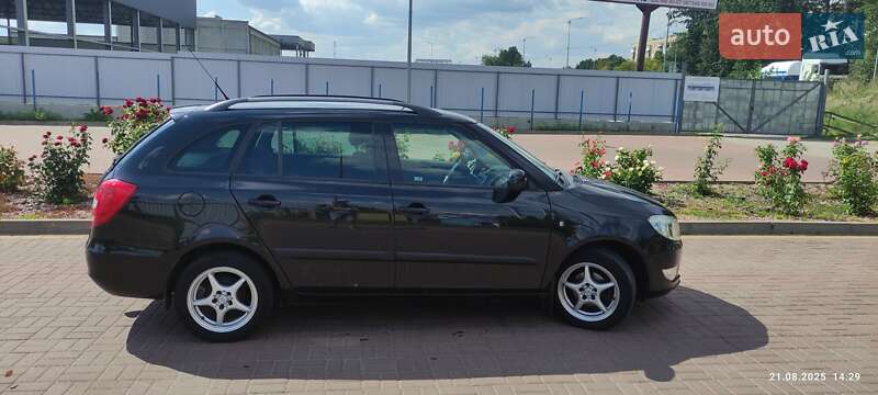 Універсал Skoda Fabia 2012 в Полтаві