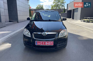 Хетчбек Skoda Fabia 2008 в  фото 4 Хетчбек Skoda Fabia 2008 в