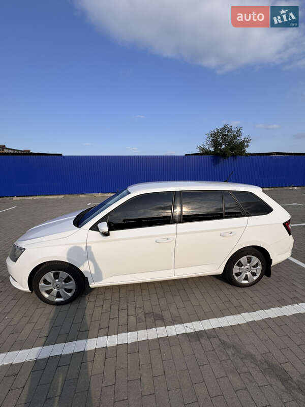 Універсал Skoda Fabia 2016 в Калуші