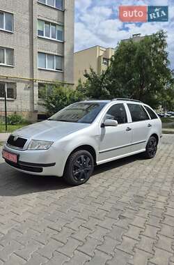 Універсал Skoda Fabia 2004 в Луцьку