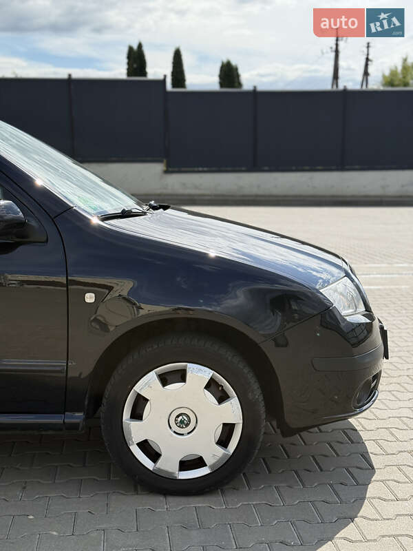 Хэтчбек Skoda Fabia 2006 в Луцке фото 11 Хэтчбек Skoda Fabia 2006 в Луцке