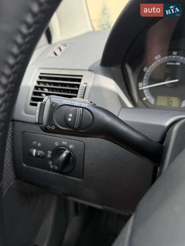 Хэтчбек Skoda Fabia 2006 в Луцке фото 29 Хэтчбек Skoda Fabia 2006 в Луцке