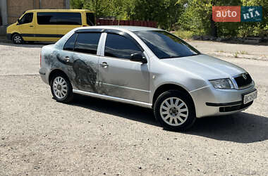 Седан Skoda Fabia 2001 в 