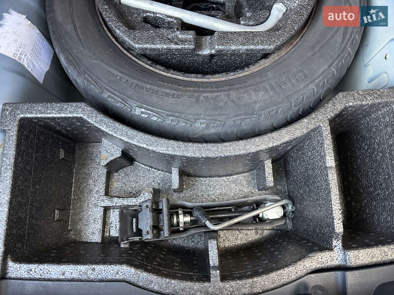 Універсал Skoda Fabia 2009 в Полтаві фото 57 Універсал Skoda Fabia 2009 в Полтаві