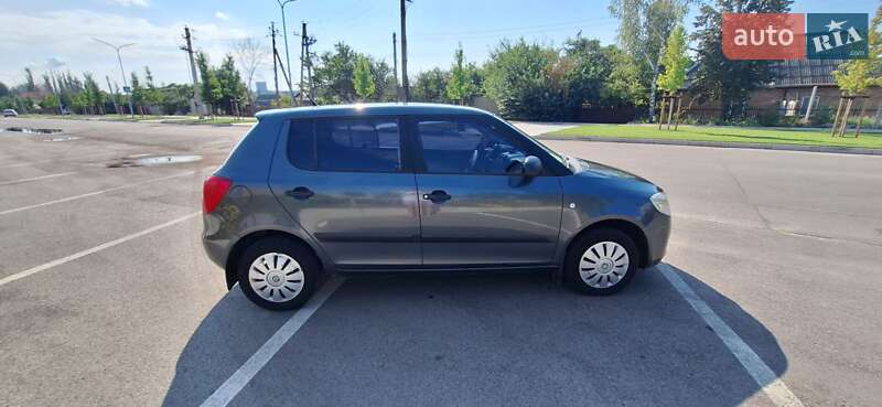 Хетчбек Skoda Fabia 2008 в Запоріжжі фото 11 Хетчбек Skoda Fabia 2008 в Запоріжжі