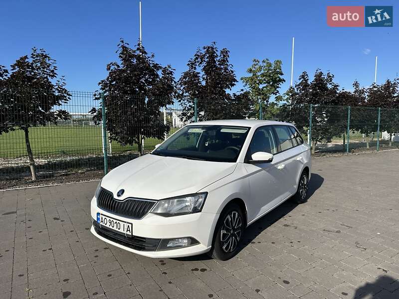 Универсал Skoda Fabia 2015 в 