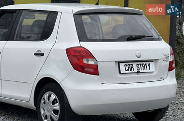 Хэтчбек Skoda Fabia 2009 в 