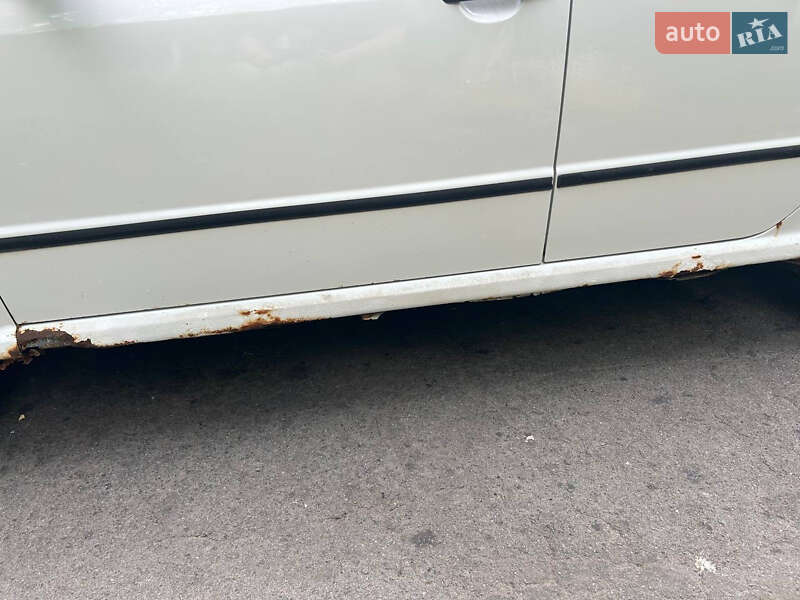 Универсал Skoda Fabia 2003 в Киеве