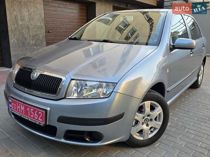 Хэтчбек Skoda Fabia 2005 в Харькове