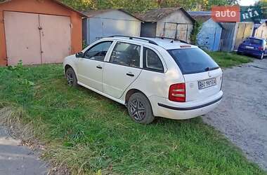 Универсал Skoda Fabia 2003 в Львове