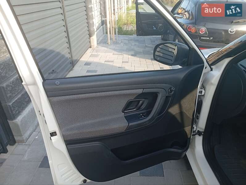 Хэтчбек Skoda Fabia 2011 в Ровно фото 17 Хэтчбек Skoda Fabia 2011 в Ровно