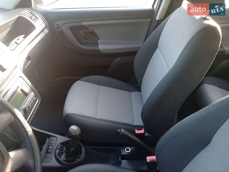 Хэтчбек Skoda Fabia 2011 в Ровно фото 20 Хэтчбек Skoda Fabia 2011 в Ровно