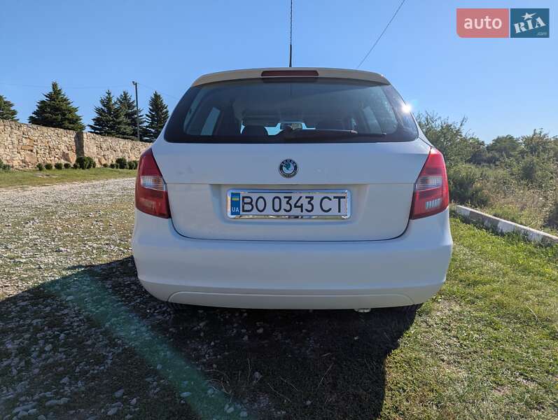 Универсал Skoda Fabia 2010 в Теребовле