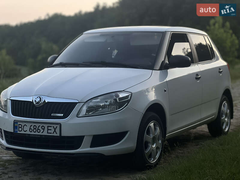 Хетчбек Skoda Fabia 2011 в Вінниці