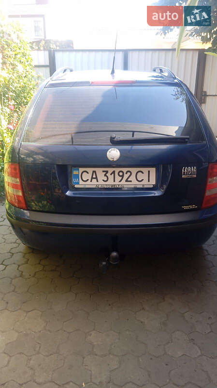Універсал Skoda Fabia 2007 в Черкасах