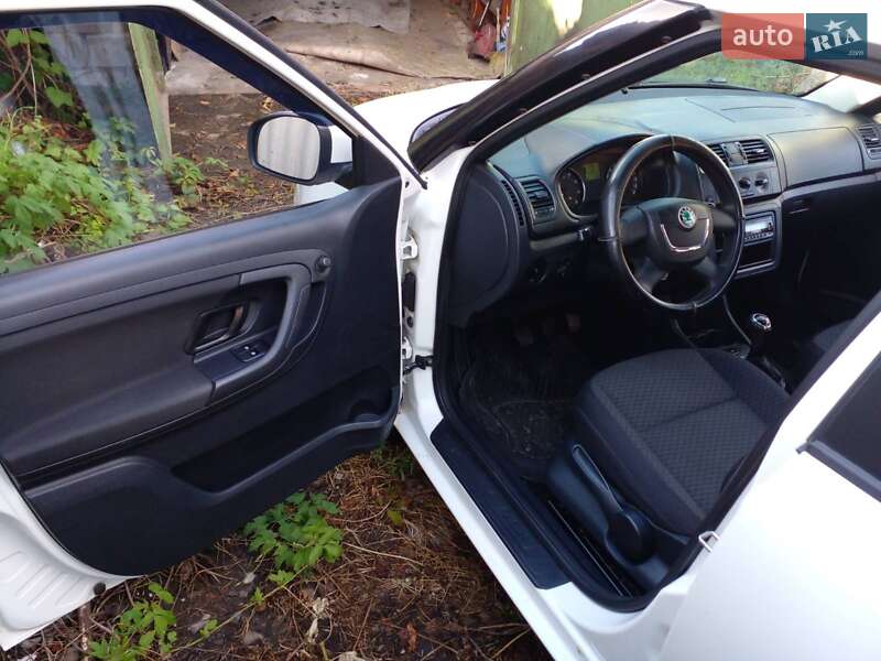 Хэтчбек Skoda Fabia 2011 в Краматорске фото 5 Хэтчбек Skoda Fabia 2011 в Краматорске