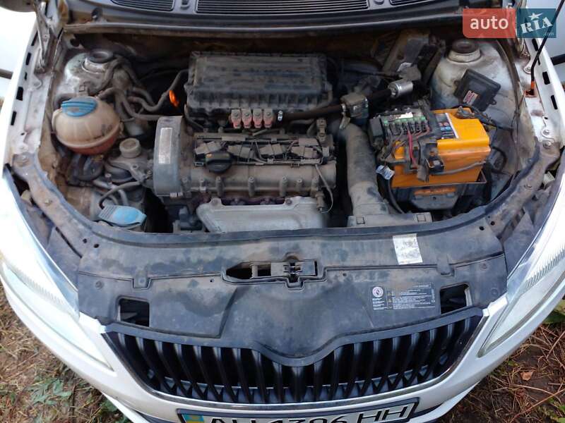 Хэтчбек Skoda Fabia 2011 в Краматорске фото 7 Хэтчбек Skoda Fabia 2011 в Краматорске