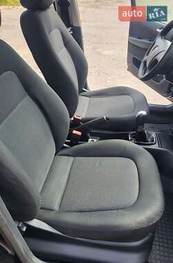 Универсал Skoda Fabia 2004 в 