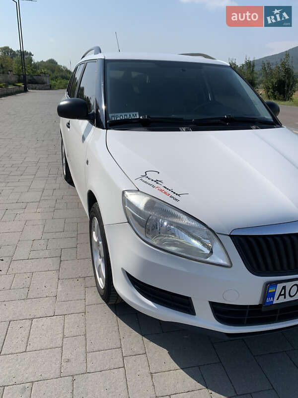 Универсал Skoda Fabia 2010 в Хусте