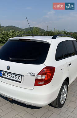 Универсал Skoda Fabia 2010 в 