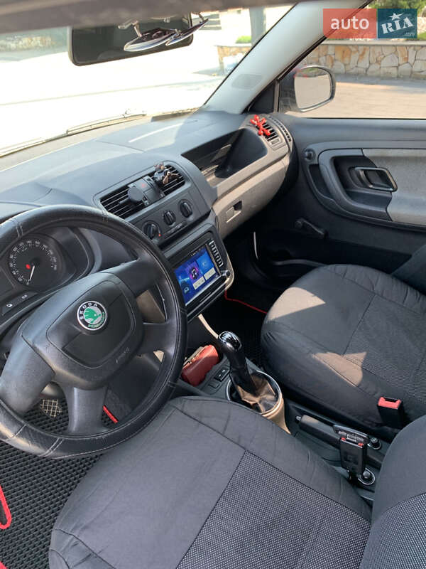 Универсал Skoda Fabia 2010 в Хусте