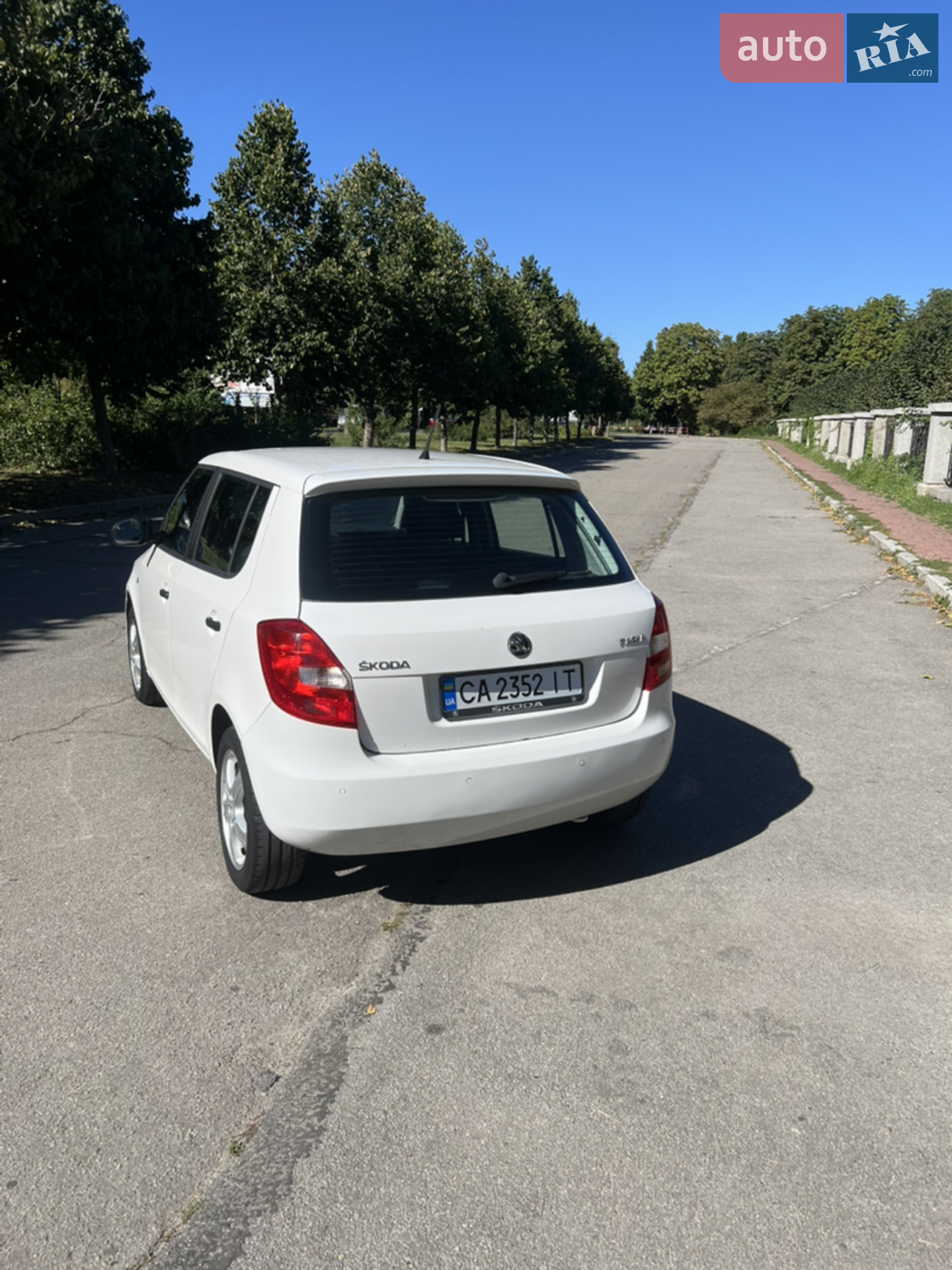 2014 Skoda Fabia - мініатюра 7