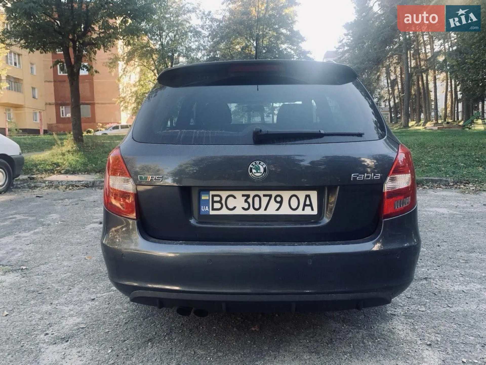 2011 Skoda Fabia - мініатюра 22