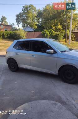 Хетчбек Skoda Fabia 2017 в Кропивницькому