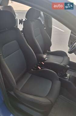Хэтчбек Skoda Fabia 2006 в 