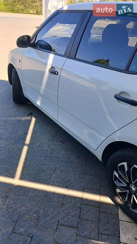 Хетчбек Skoda Fabia 2009 в Самборі фото 5 Хетчбек Skoda Fabia 2009 в Самборі