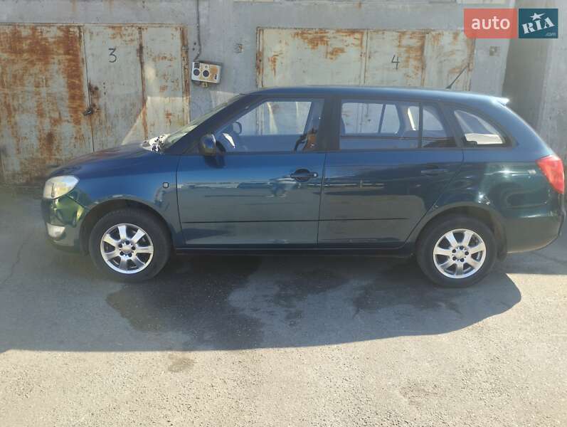 Skoda Fabia 2011
