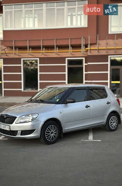 Хэтчбек Skoda Fabia 2010 в Умани