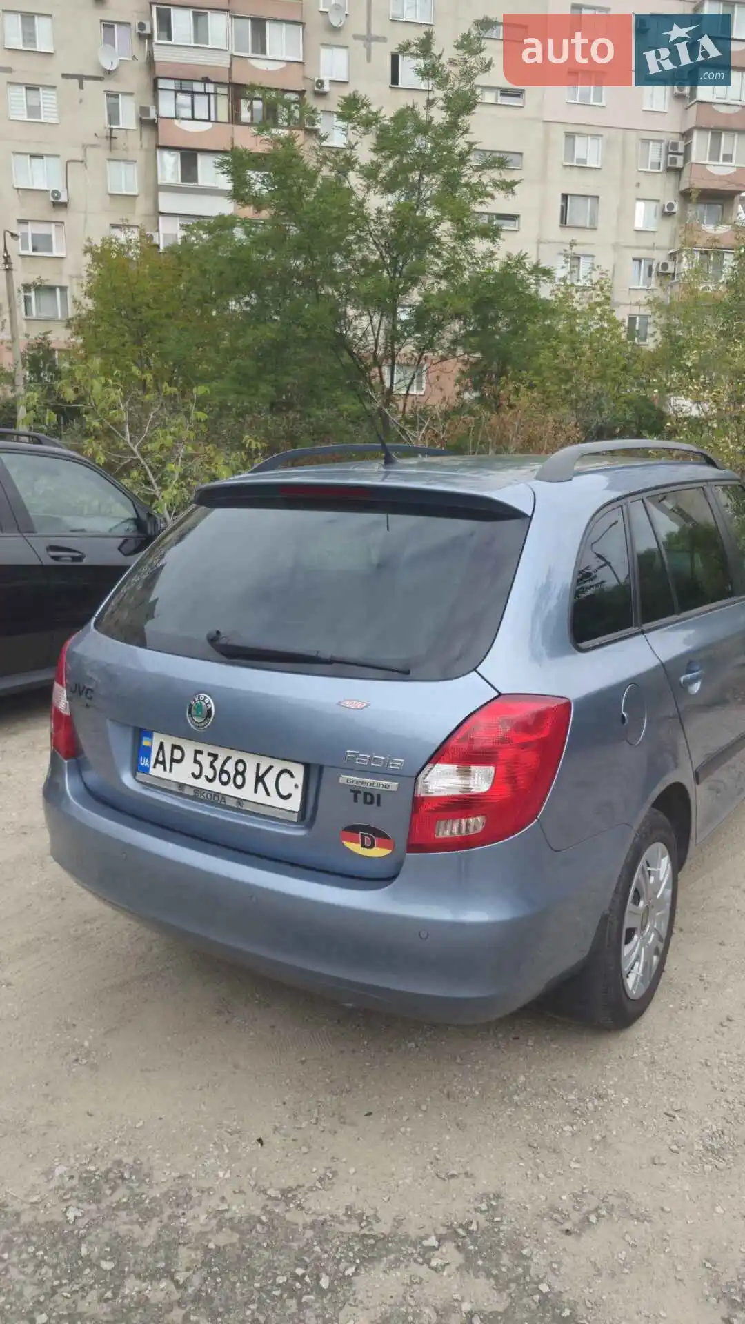 2011 Skoda Fabia - мініатюра 3