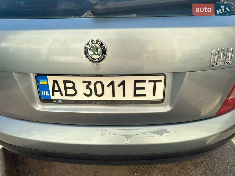 Хетчбек Skoda Fabia 2004 в Києві