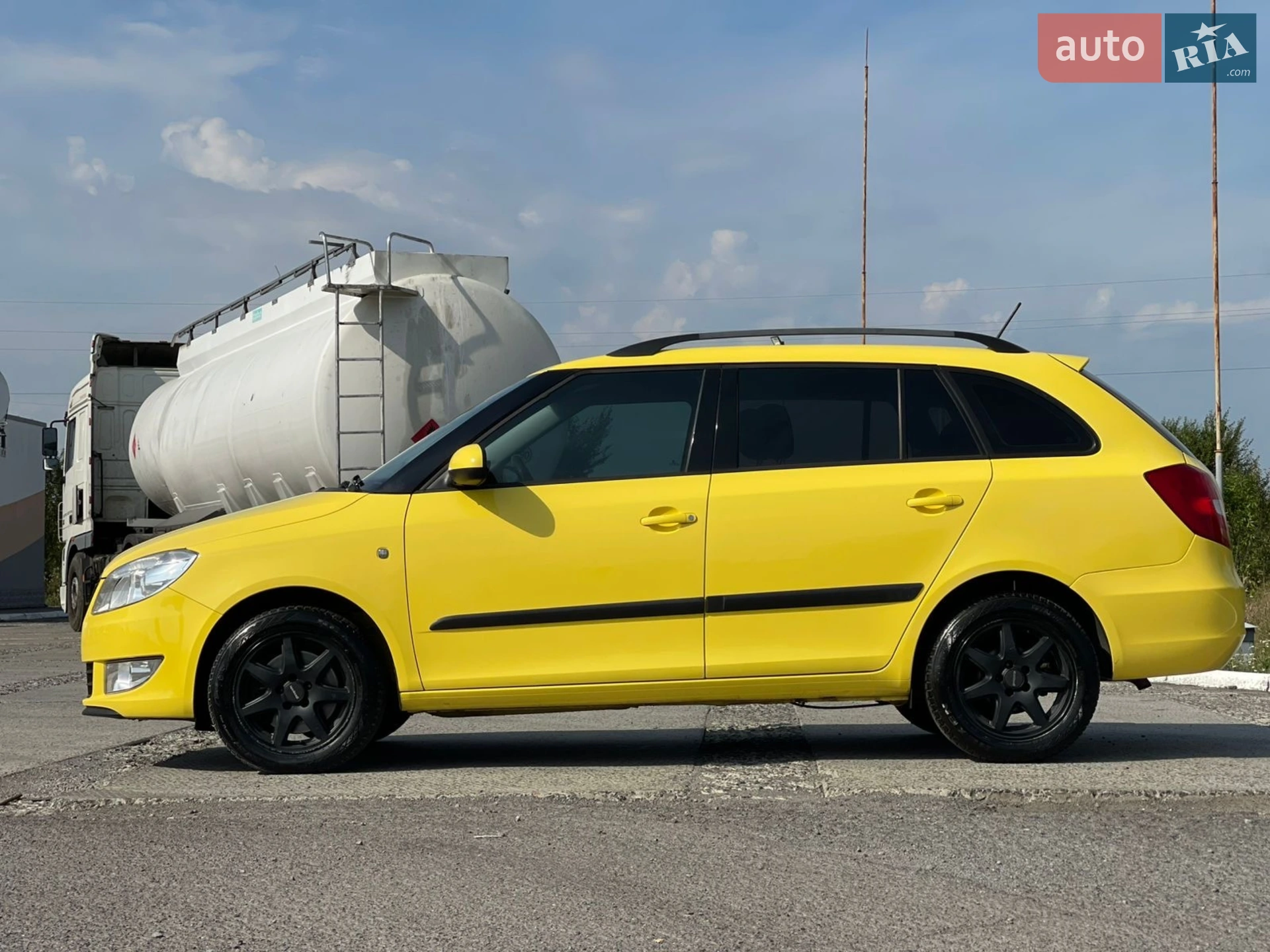 2012 Skoda Fabia - мініатюра 15