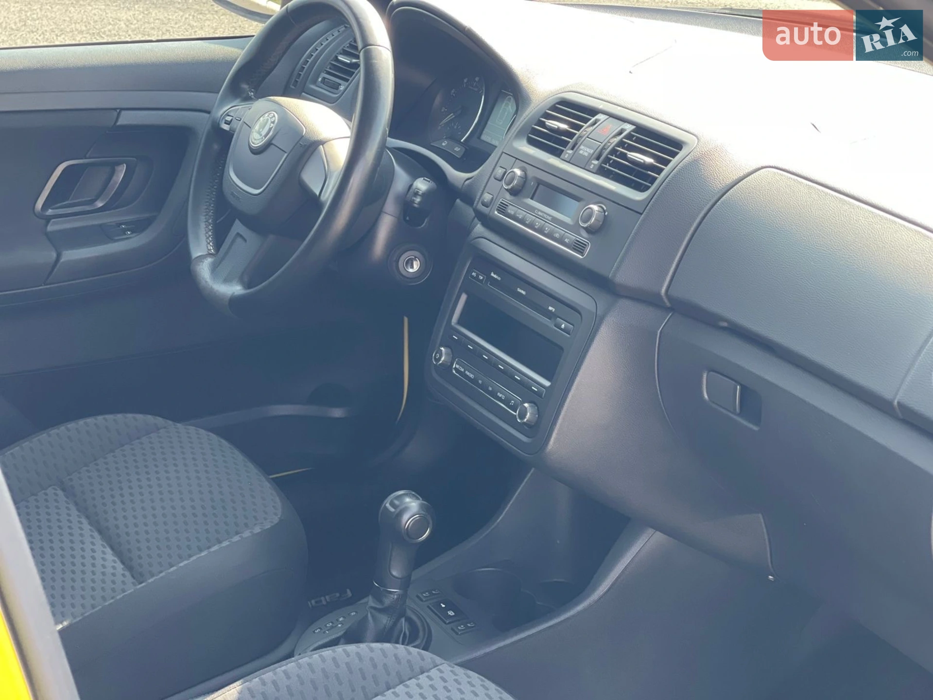 2012 Skoda Fabia - мініатюра 25