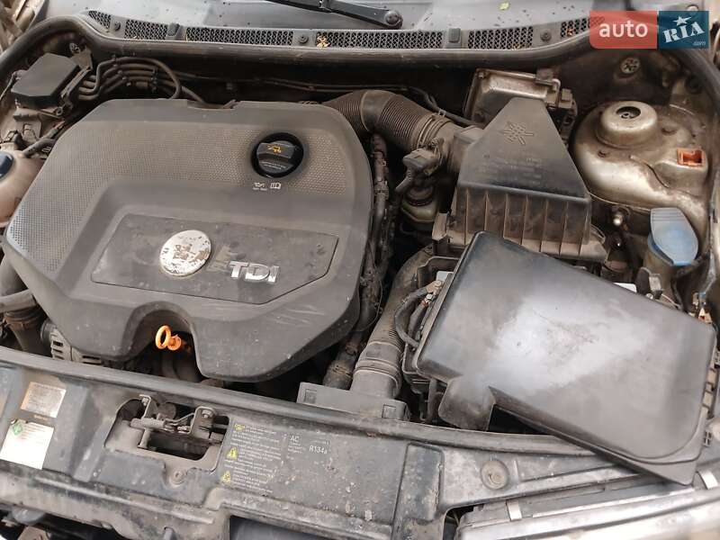 Універсал Skoda Fabia 2003 в Ізюмі