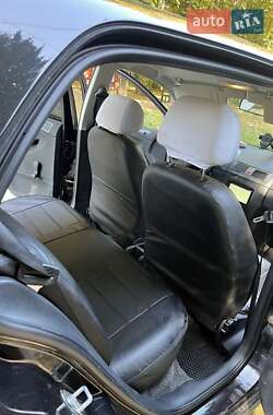 Хэтчбек Skoda Fabia 2006 в 