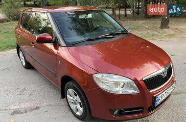 Хэтчбек Skoda Fabia 2007 в 