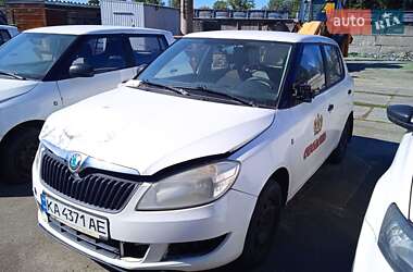 Хэтчбек Skoda Fabia 2011 в 
