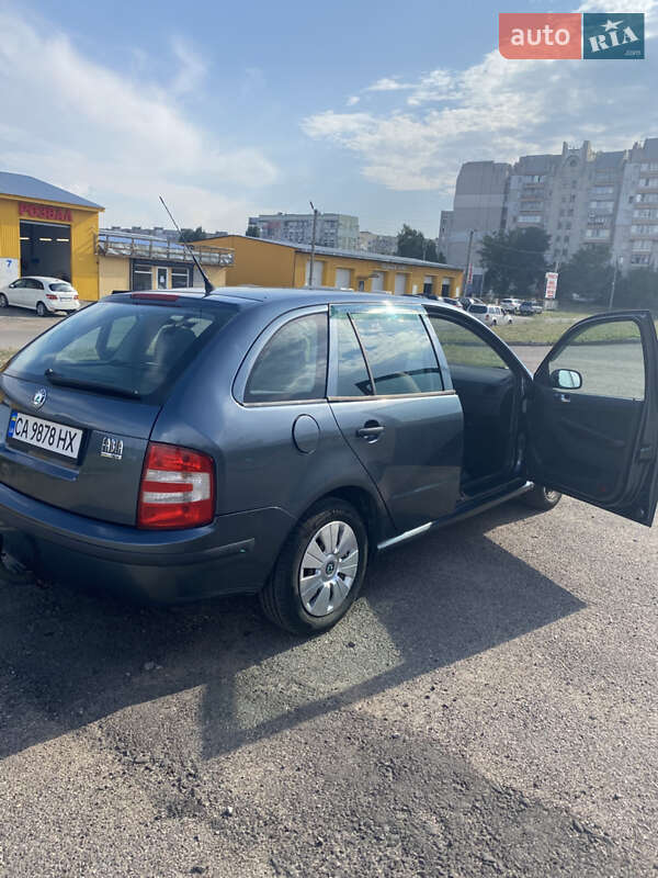 Универсал Skoda Fabia 2006 в Черкассах