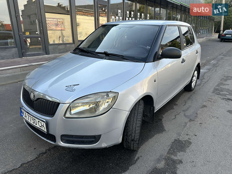 Хэтчбек Skoda Fabia 2008 в Первомайске