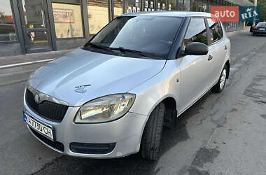 Хэтчбек Skoda Fabia 2008 в 